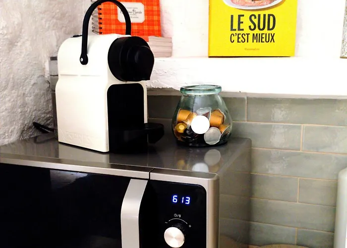 Studio Climatise Au Calme Au Coeur Du Village Medieval Avec Rue Pietonne